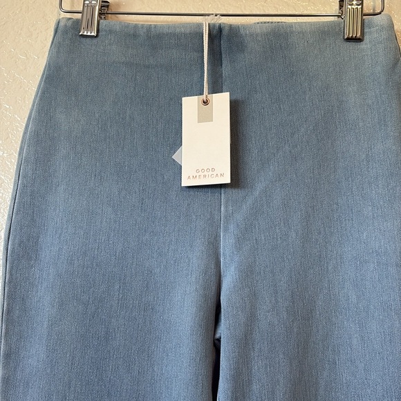 NWT Good American Soft Sculp Pull-On
Skinny Jeans/Jeggins - Picture 3 of 10